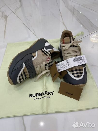 Burberry Обувь 41 унисекс