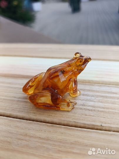 Фигурка украшение декор Лягушка янтарь