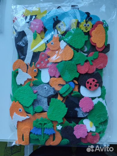 Развивающее игровое поле в виде дерева