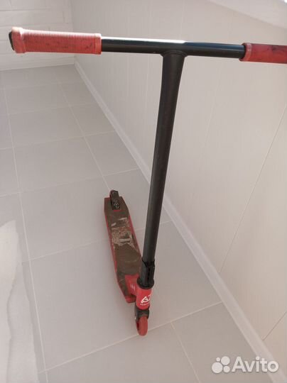 Самокат трюковой