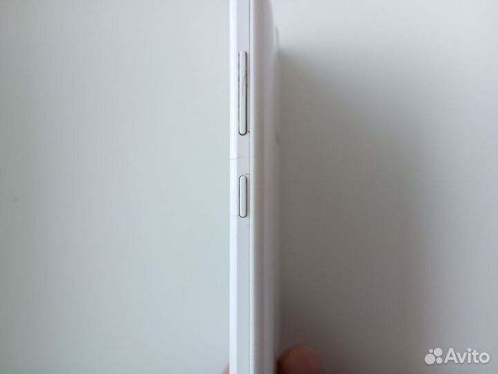 Lenovo A2010, 8 ГБ