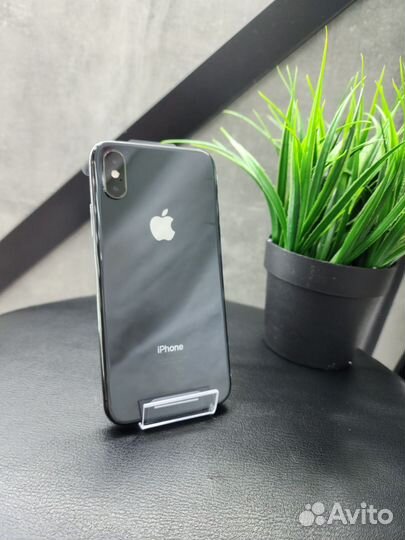 iPhone Xs, 256 ГБ