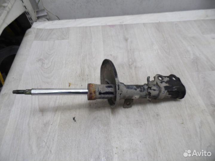 Амортизатор пер пр Kia Spectra 2001-2011