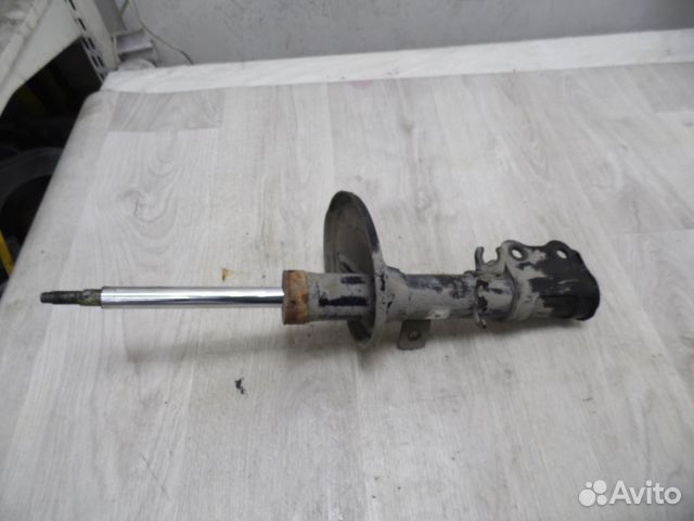 Амортизатор пер пр Kia Spectra 2001-2011