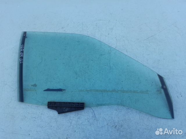 Стекло передней правой двери Audi 80 B3