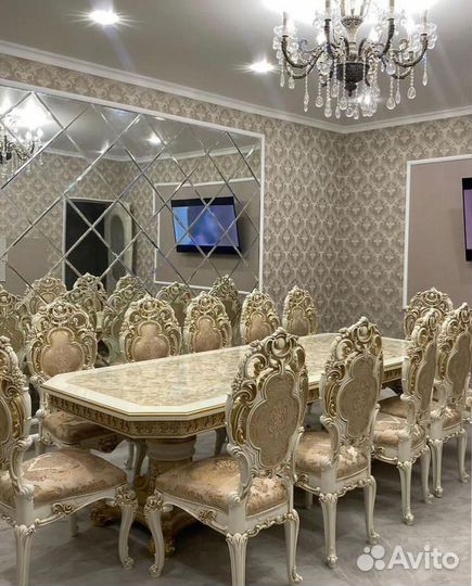 Качественный стол.Оплата при получении