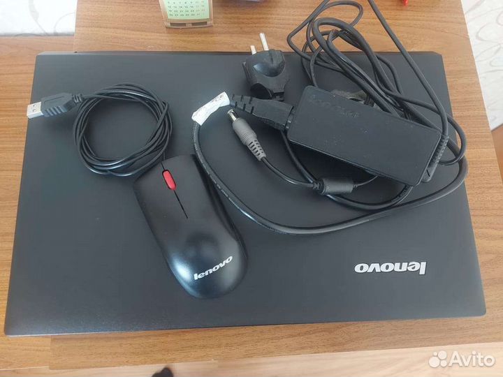 Ноутбук lenovo