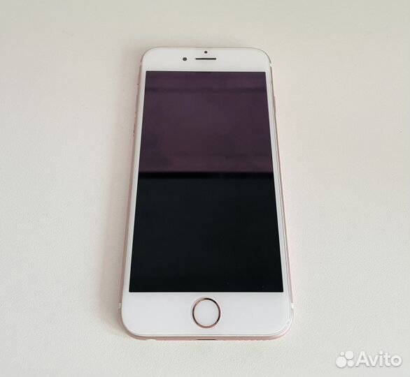 Телефон iPhone 6s