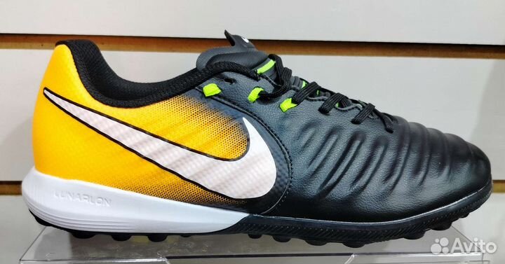 Бутсы сороконожки Nike Tiempo-x