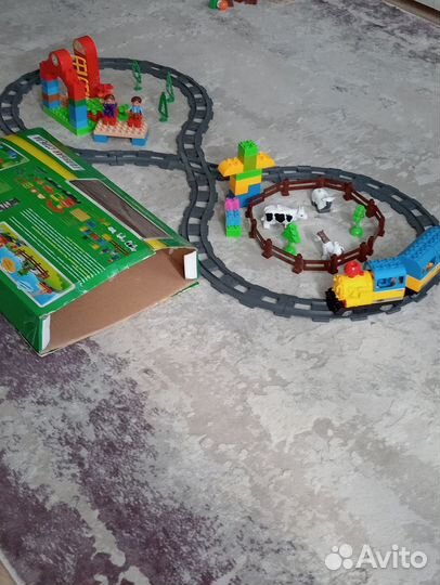 Железная дорога конструктор, радиоуправляемый паук