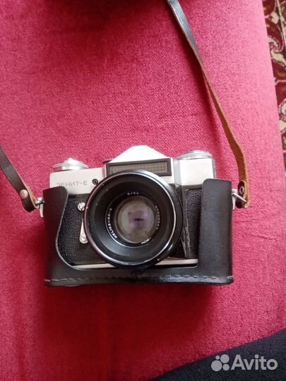 Пленочный фотоаппарат зенит-е