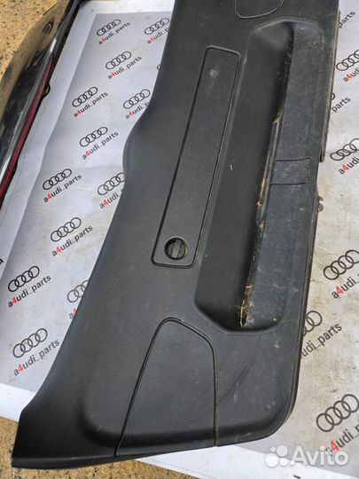 Обшивка крышки багажника Audi S3 8V 8V3867979G