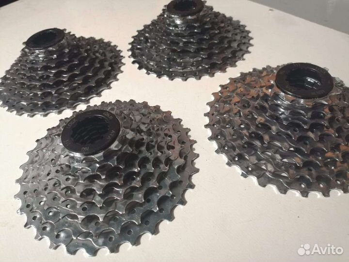 Кассеты на 8 скоростей, б/у, 4-шт, для велосипеда