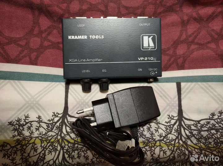 Усилитель vga сигнала Kramer VP-210xl до 100 м
