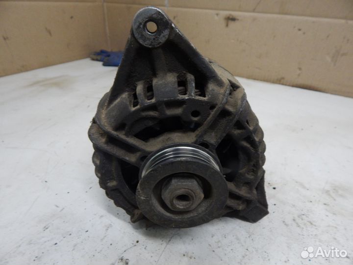 Генератор Mitsubishi Carisma 2003