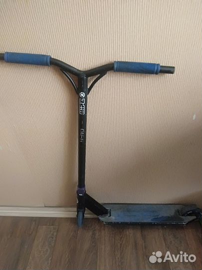 Трюковой самокат