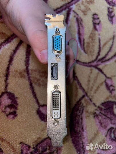 Видеокарта Nvidia GT520 1gb не загружается