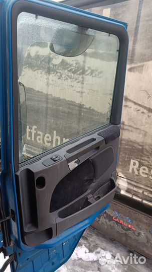 Двери scania 5/ правая и левая