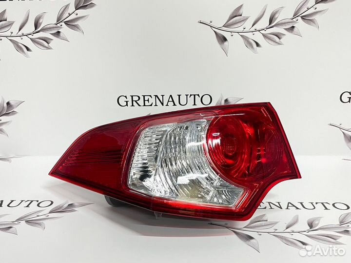 Фонарь задний левый Honda Accord 8 2008-11