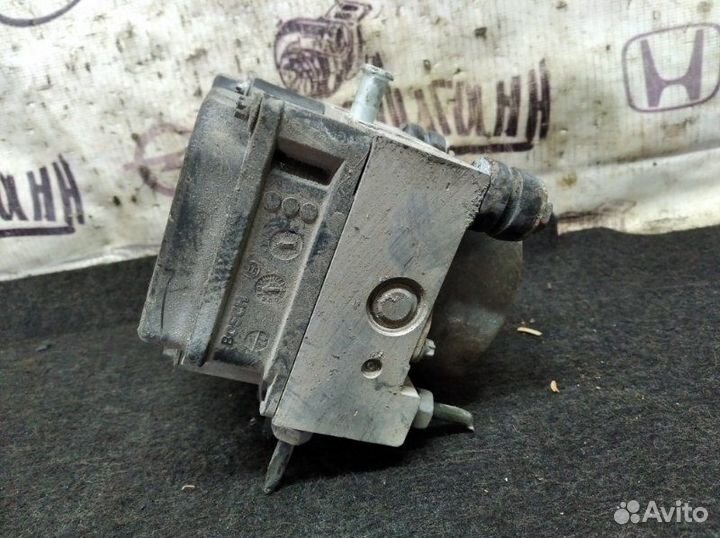 Блок abs Renault Duster K4M606 2013