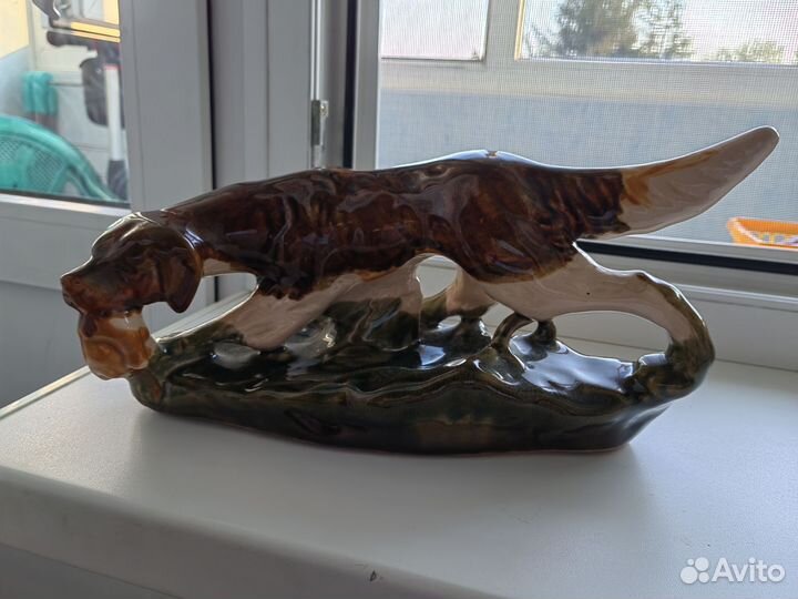 Статуэтка собака