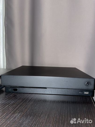 Xbox One X