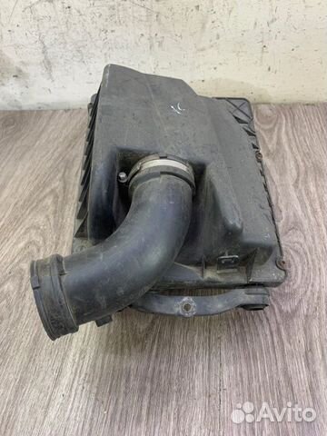 Корпус воздушного фильтра Opel Zafira B Z18XE