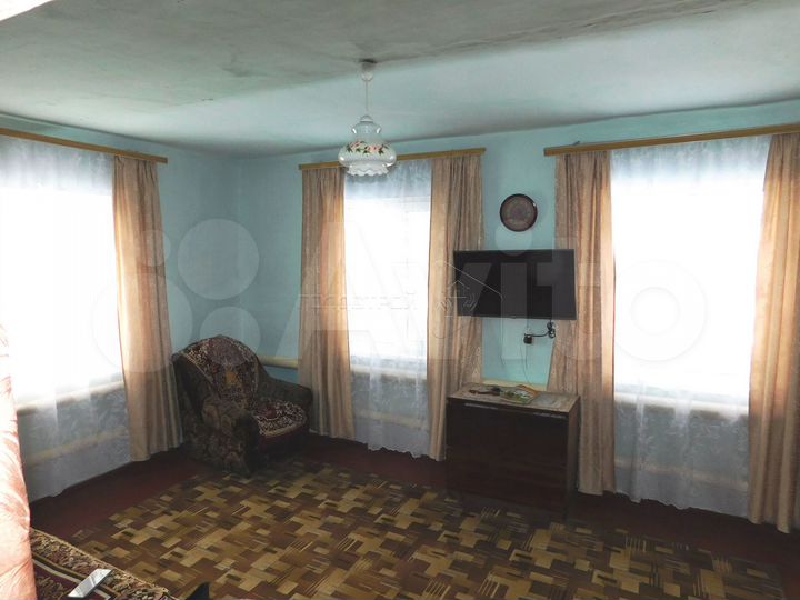 Дом 57,3 м² на участке 8 сот.