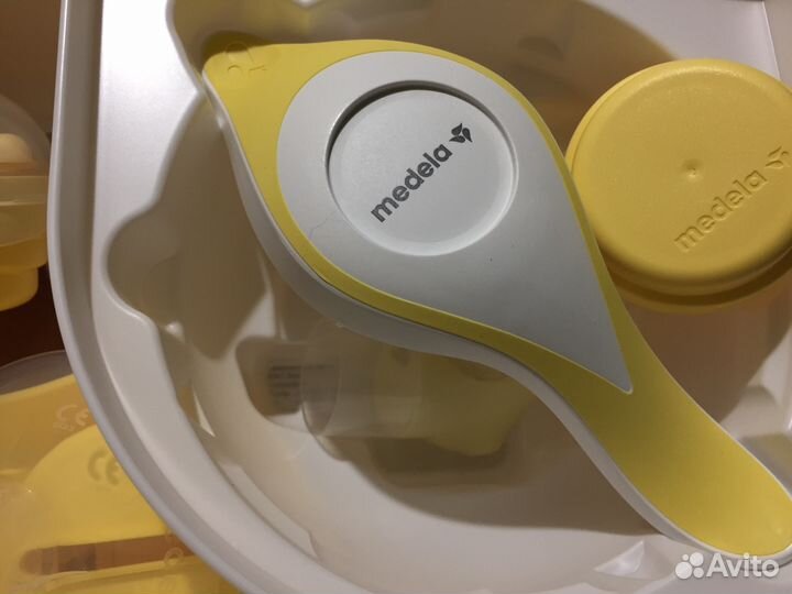 Молокоотсос Medela harmony с соской Calma и бутыло