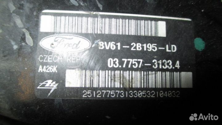 Усилитель тормозов вакуумный Ford Focus 3