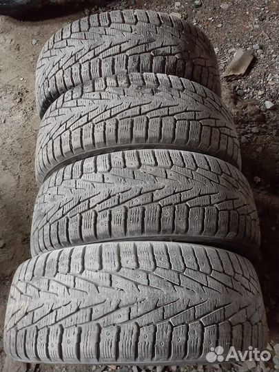 Nokian Tyres Hakkapeliitta 7 235/60 R17