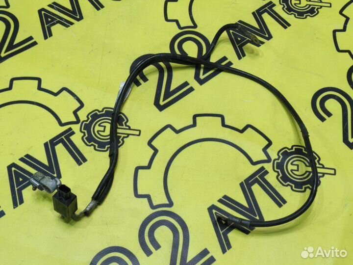 Клемма Nissan Note E12 HR12DDR 2018