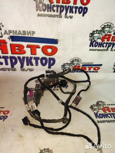 Проводка двери передняя правая Chevrolet Cruze 300