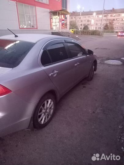 Mitsubishi Lancer 1.5 AT, 2008, 389 570 км