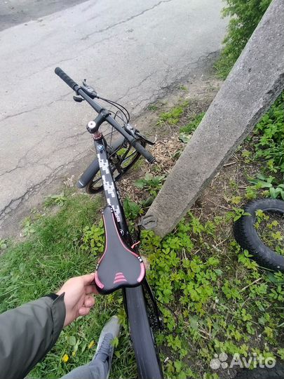 Велосипед бмв на литых дисках