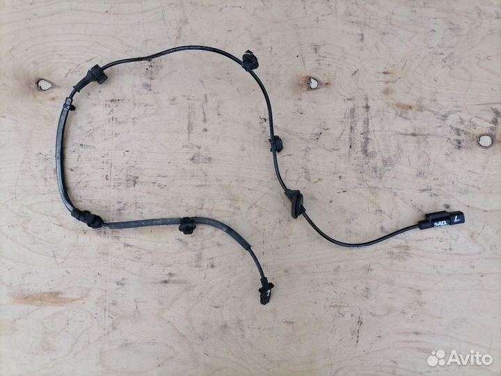 Датчик ABS задний левый Mitsubishi Outlander 3