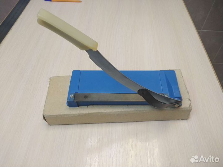 Канцелярская гильотинка СССР