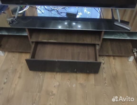 Тумба под телевизор