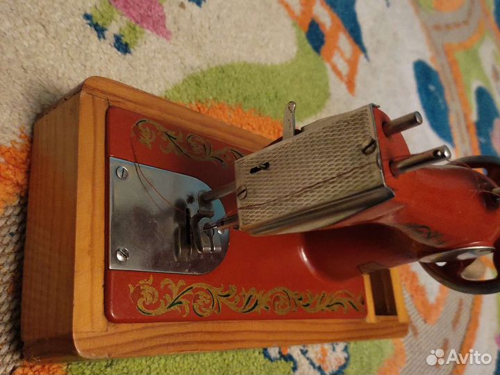 Швейная машинка СССР детская игрушка