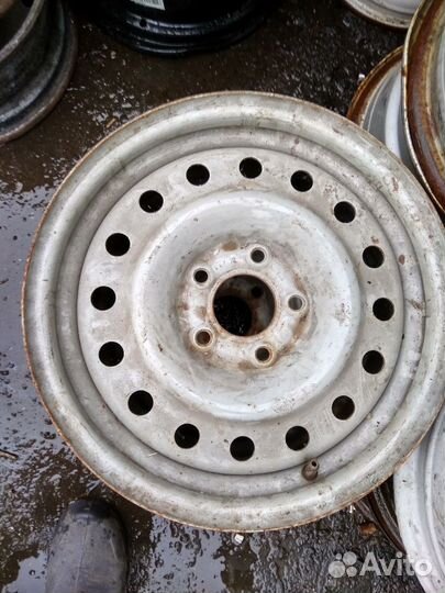 Диски железные на Волгу R-15