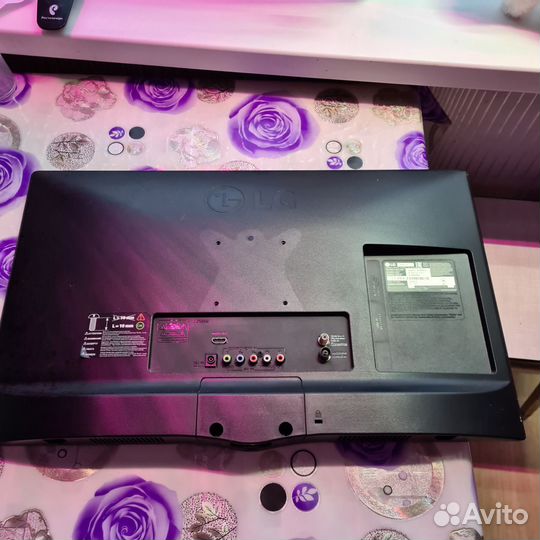 Телевизор LG 24 дюйма