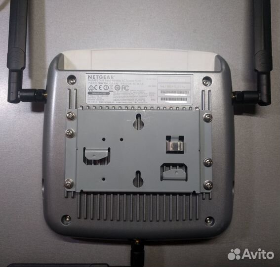 Точка доступа: netgear WAC730