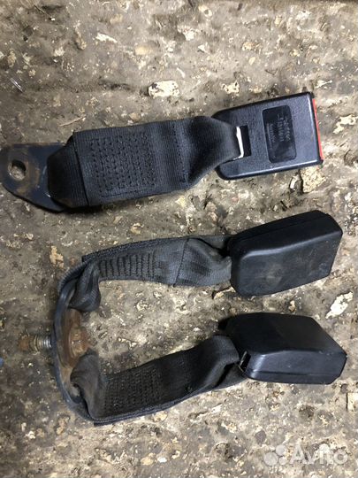 Замок заднего ремня Renault Logan 1