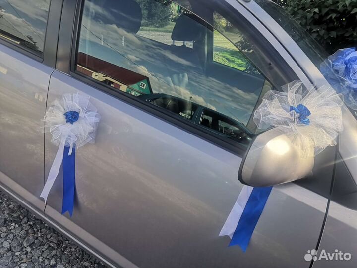 Украшения для ручек и зеркал