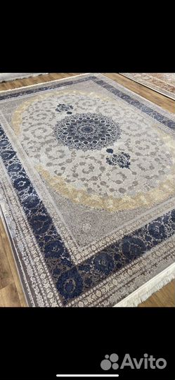 Ковер новый