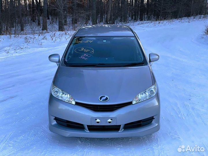Toyota Wish 1.8 CVT, 2011, 97 000 км