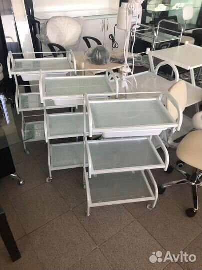 Тележка косметологическая ст