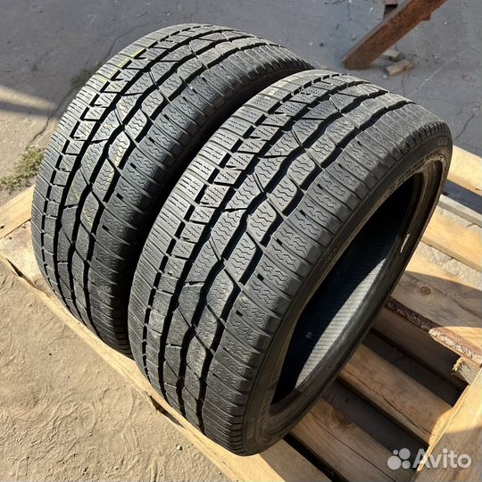 Continental ContiWinterContact TS 830 P 215/40 R17