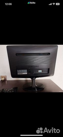 Монитор samsung