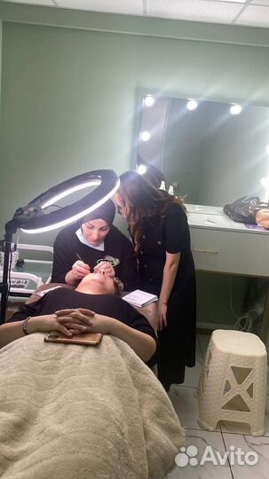 Обучение наращиванию ресниц Оформление бровей